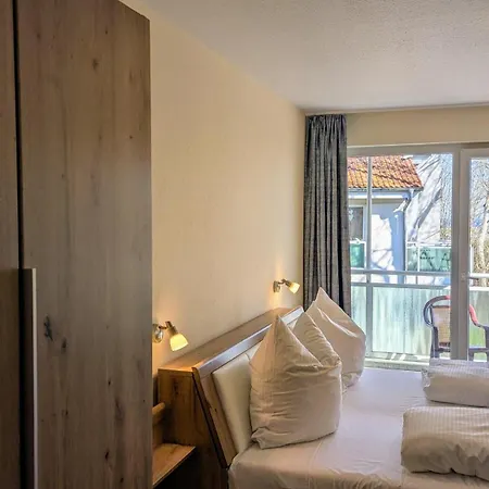 Yachthafenresidenz-wohnung-6205-832 *